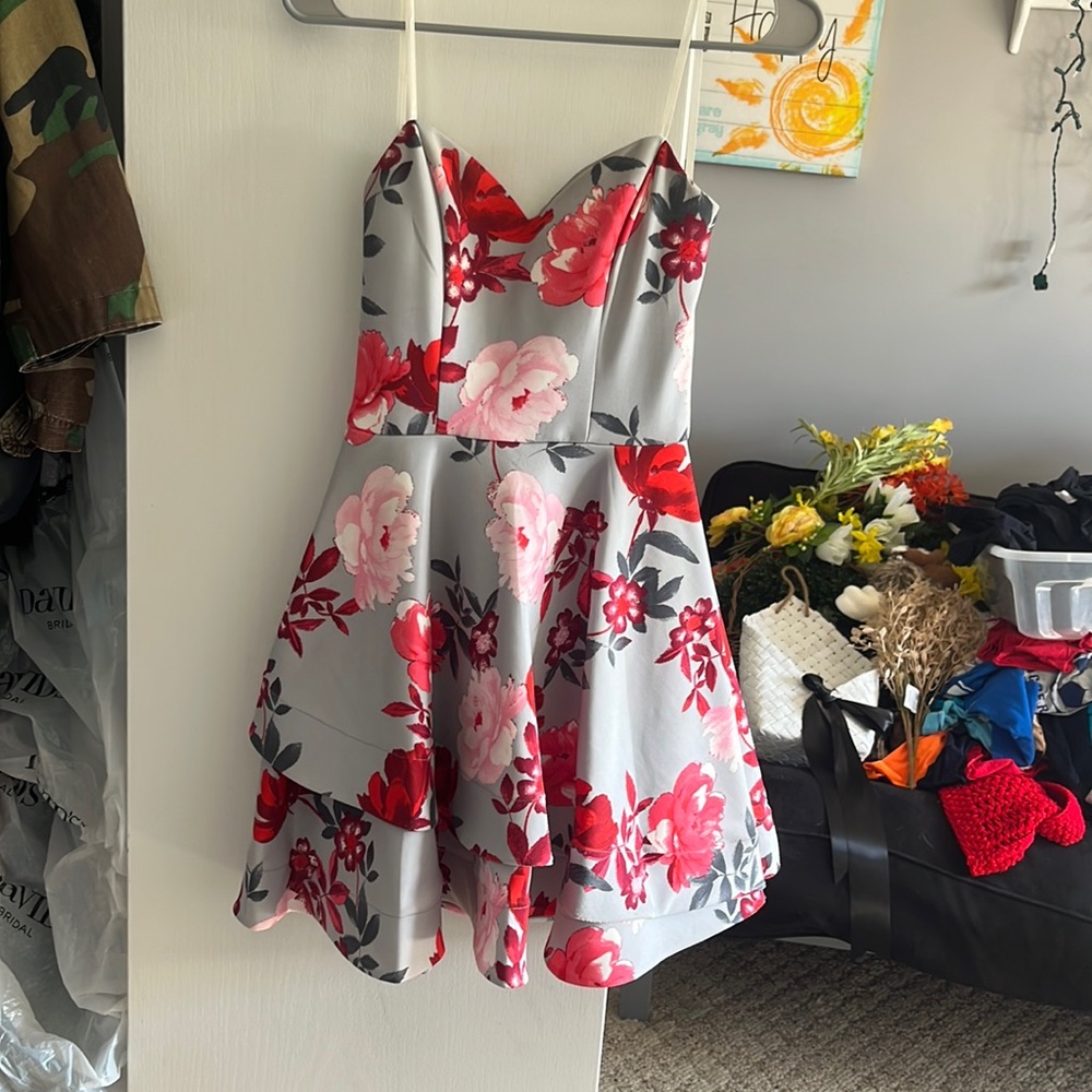 Strapless homecoming dress